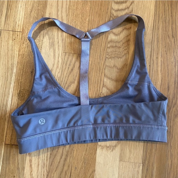 Lululemon womens soft purple sports bra size 6 - Picture 2 of 4